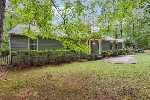 4510 Cochran Mill Rd, Fairburn, GA 30213