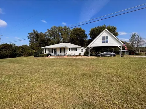 236 Mccreary Rd SE, Calhoun, GA 30701