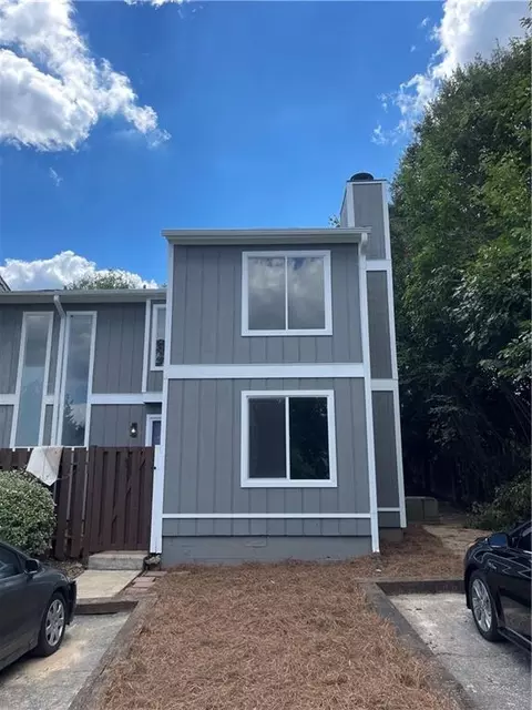 3799 Tree Creek Ln, Clarkston, GA 30021