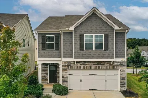 835 Regal Ln SW, Atlanta, GA 30331