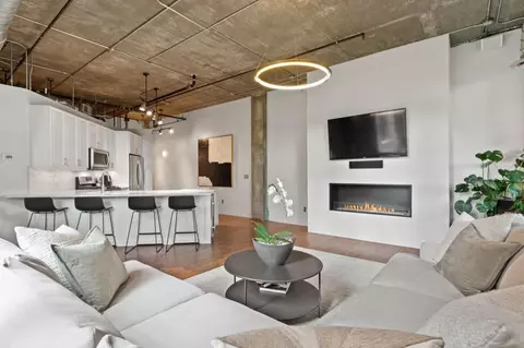 3235 Roswell Rd NE #607, Atlanta, GA 30305