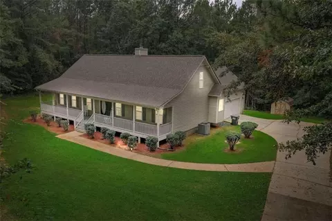 220 Macadamia Ct, Covington, GA 30016