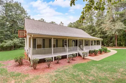 220 Macadamia Ct, Covington, GA 30016 photo 5