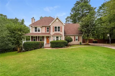 1306 Kathryn Ct, Stockbridge, GA 30281