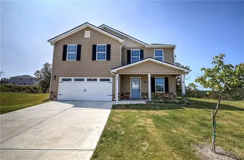305 Coverly Ct, Kingston, GA 30145