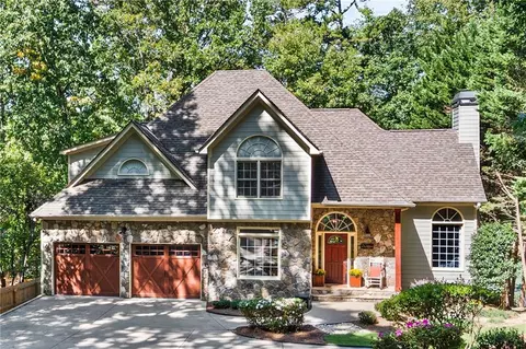 9040 Beaver Trl, Gainesville, GA 30506
