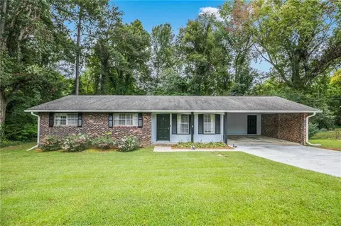 6268 Ridge Way, Douglasville, GA 30135