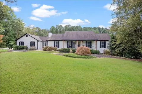 532 Morris Rd, Hiram, GA 30141