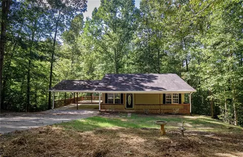 173 Hardwood Dr, Cleveland, GA 30528