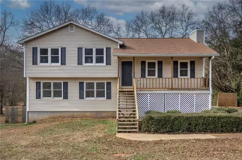 40 River Oaks, Cartersville, GA 30120