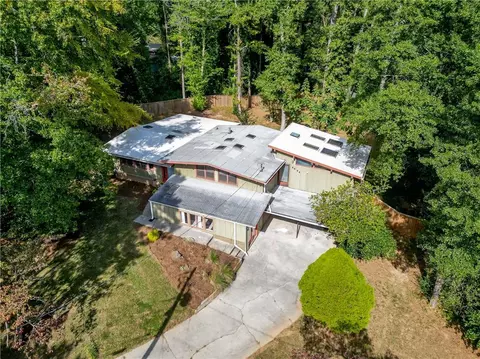 4664 Cedar Park Dr, Stone Mountain, GA 30083