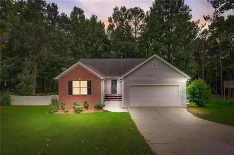 1418 Elliotts Ln, Auburn, GA 30011