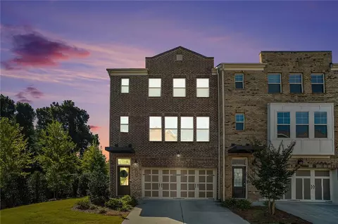 1815 Samantha Bnd, Chamblee, GA 30341 photo 6