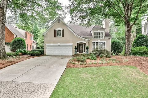 130 Woodchase Ct, Atlanta, GA 30319