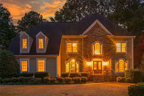 5071 Gallatree Ln, Peachtree Corners, GA 30092