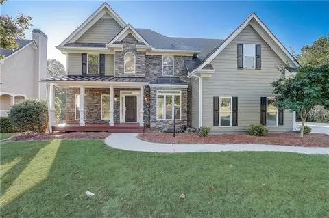 12 Lake Eagle Ct NE, Cartersville, GA 30121