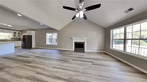 85 Berkshire Run, Covington, GA 30016 photo 3
