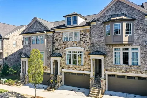 2073 Bellrick Rd NW, Atlanta, GA 30318
