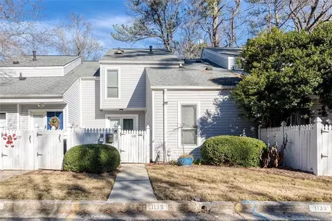 1139 Roselawn Ln SE, Marietta, GA 30067