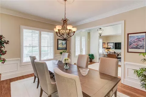 8060 Georgetown Cir, Suwanee, GA 30024 photo 12