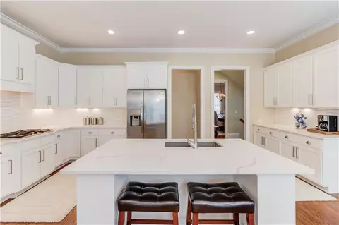 8060 Georgetown Cir, Suwanee, GA 30024 photo 18