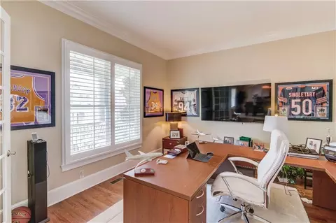 8060 Georgetown Cir, Suwanee, GA 30024 photo 9