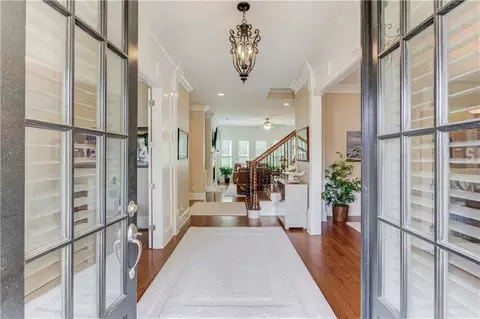 8060 Georgetown Cir, Suwanee, GA 30024 photo 7