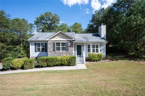 39 Hopkins Farm Dr, Adairsville, GA 30103