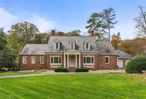 3488 Knollwood Dr NW, Atlanta, GA 30305
