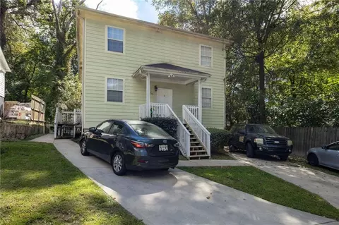 1396 Kennesaw Dr NW, Atlanta, GA 30318