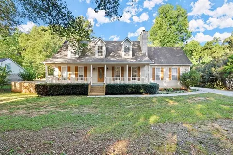 310 Pleasant Grove Cir, Mcdonough, GA 30252
