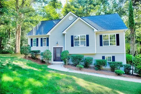 8525 Deliah Way, Gainesville, GA 30506