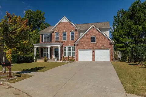 756 Oracle Dr, Lawrenceville, GA 30043