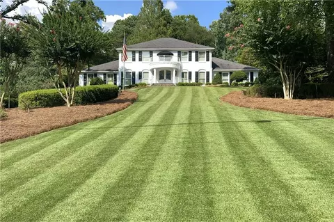 1505 Chevron Way, Sandy Springs, GA 30350