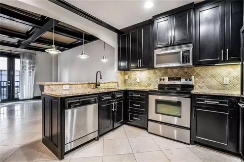 2255 Peachtree Rd NE #325, Atlanta, GA 30309