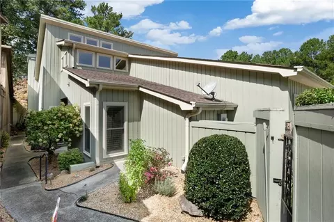 2940 Sawtooth Cir, Johns Creek, GA 30022