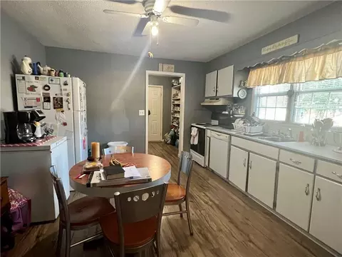 100 Defoor Loop, Calhoun, GA 30701 photo 4