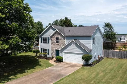 3182 Greenbrier Ct, Buford, GA 30519
