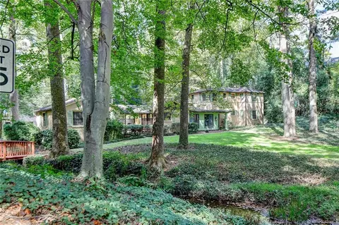 906 Lullwater Rd NE, Atlanta, GA 30307