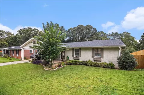 3525 Victoria St, College Park, GA 30337