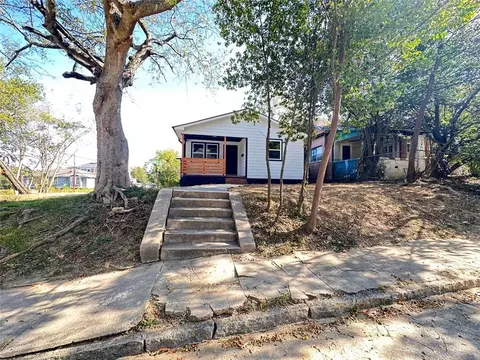 1887 Coleman Ave, Macon, GA 31201