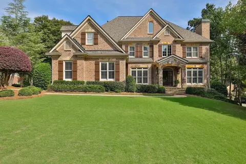 2135 Wood Falls Dr, Cumming, GA 30041