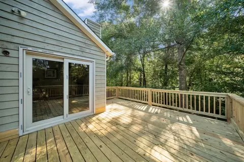 594 Farmbrook Trl NE, Kennesaw, GA 30144 photo 25