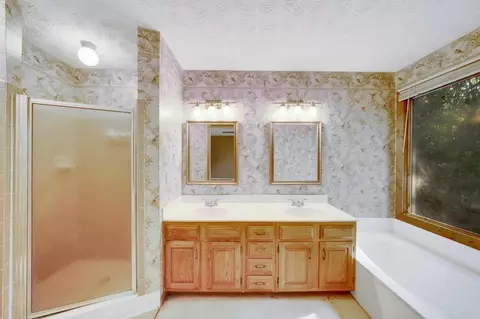 594 Farmbrook Trl NE, Kennesaw, GA 30144 photo 14