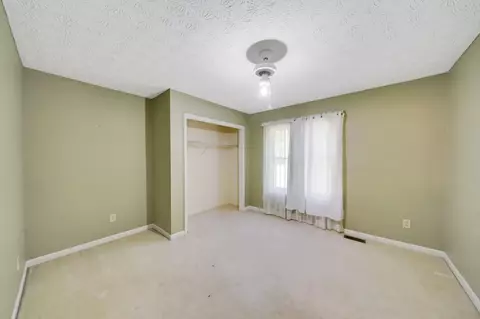 594 Farmbrook Trl NE, Kennesaw, GA 30144 photo 16