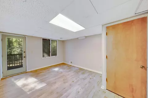 594 Farmbrook Trl NE, Kennesaw, GA 30144 photo 24