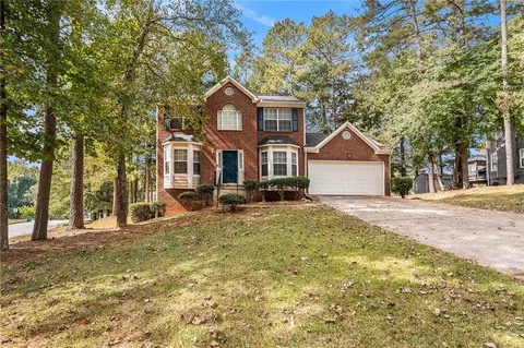 2583 Raindrop Ct, Decatur, GA 30034