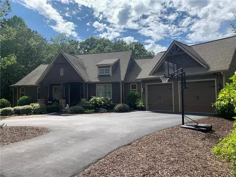 481 Wildcat Trl, Big Canoe, GA 30143
