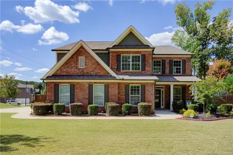 5424 Heatherbrooke Dr NW, Acworth, GA 30101