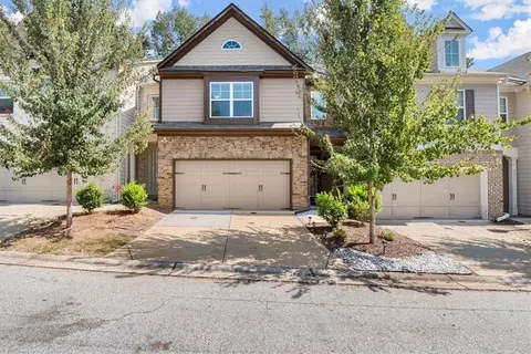 2674 Stonekey Bnd, Lithonia, GA 30058